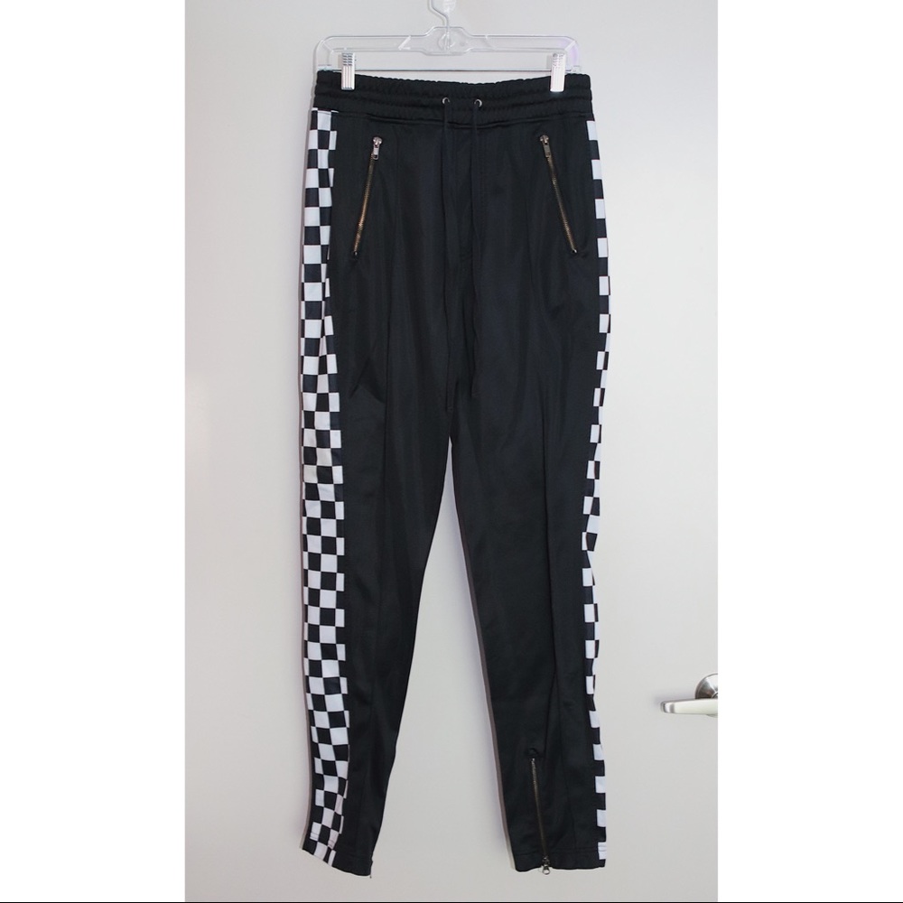 Zumiez men's black checkered sweatpants